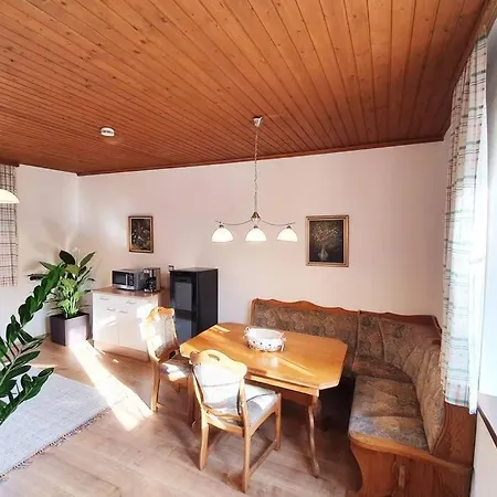 Zur Alten Gaertnerei Semesterbostad Kirchberg am Wechsel